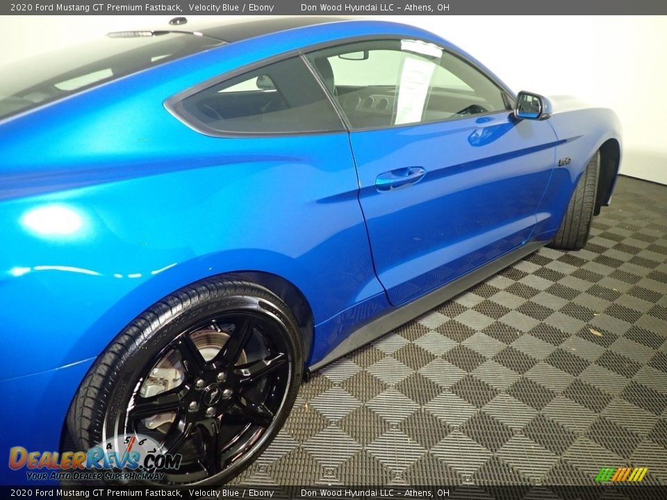 2020 Ford Mustang GT Premium Fastback Velocity Blue / Ebony Photo #20