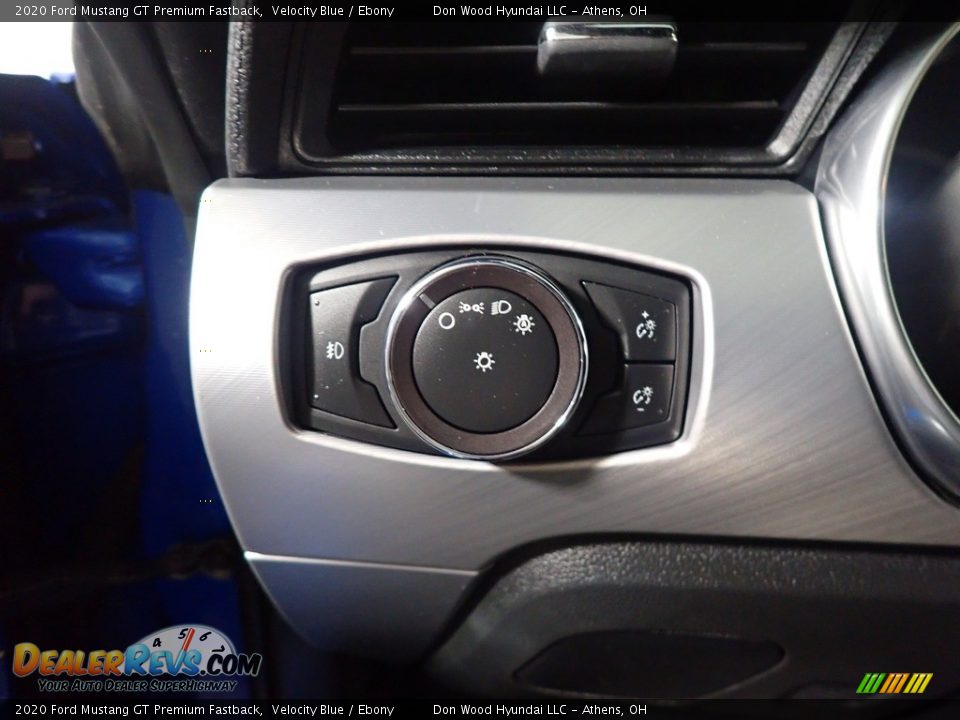 2020 Ford Mustang GT Premium Fastback Velocity Blue / Ebony Photo #32