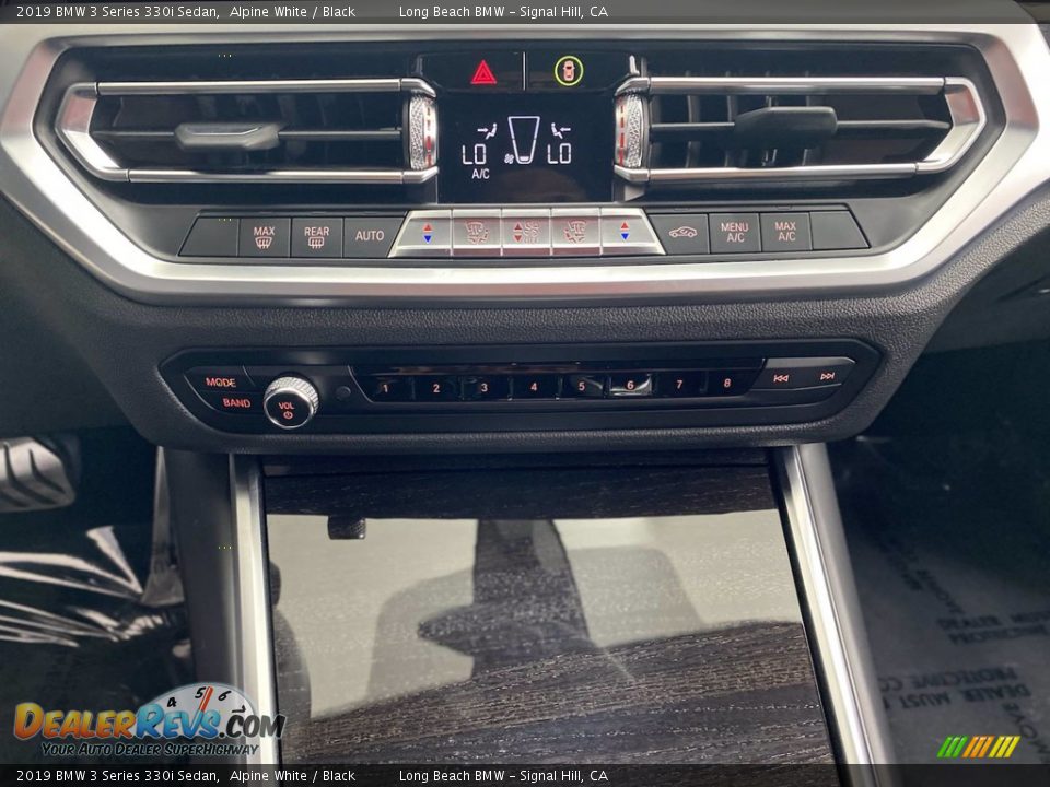 2019 BMW 3 Series 330i Sedan Alpine White / Black Photo #25