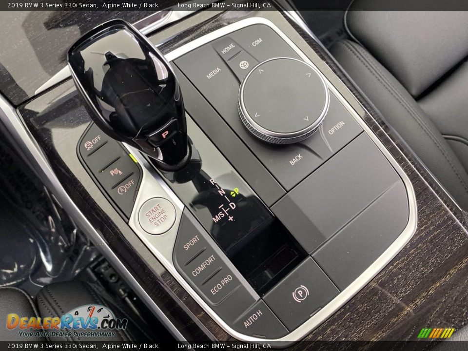 2019 BMW 3 Series 330i Sedan Alpine White / Black Photo #26