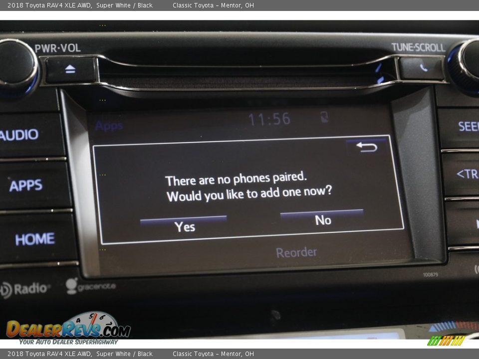 2018 Toyota RAV4 XLE AWD Super White / Black Photo #11