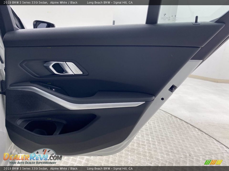 2019 BMW 3 Series 330i Sedan Alpine White / Black Photo #34