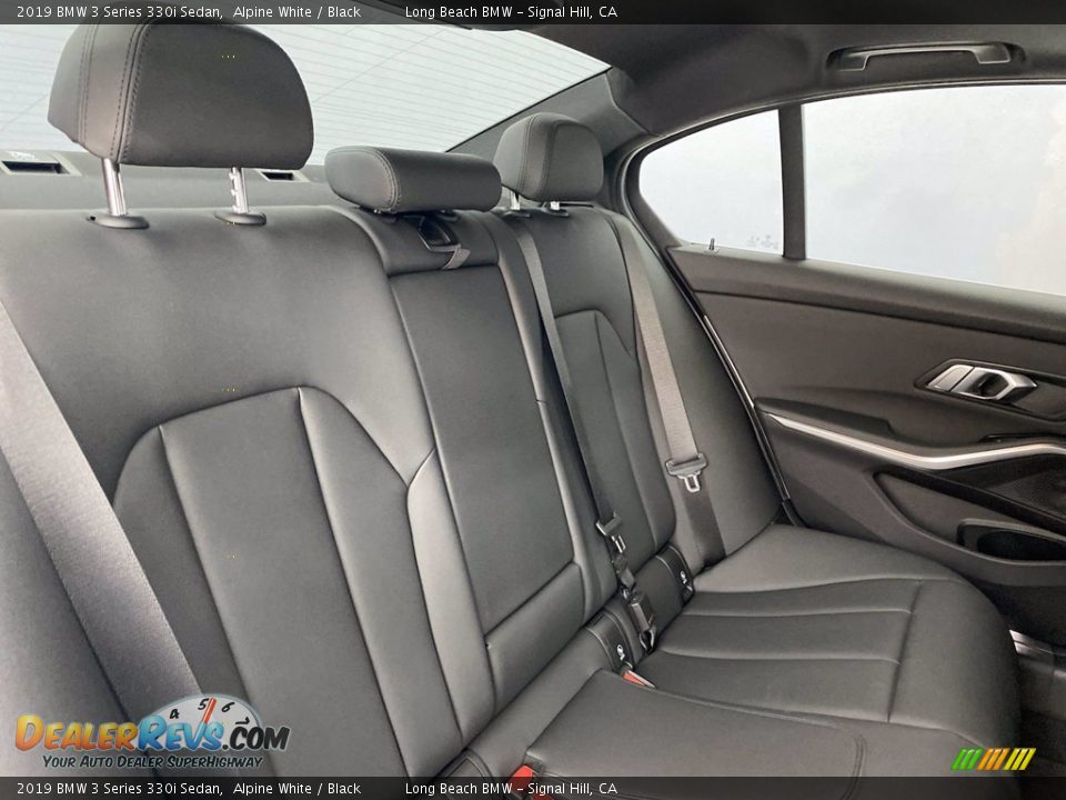 2019 BMW 3 Series 330i Sedan Alpine White / Black Photo #35