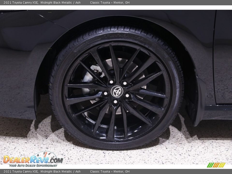 2021 Toyota Camry XSE Midnight Black Metallic / Ash Photo #21