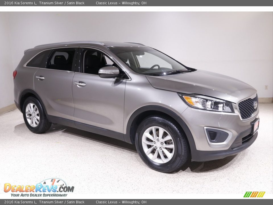 2016 Kia Sorento L Titanium Silver / Satin Black Photo #1