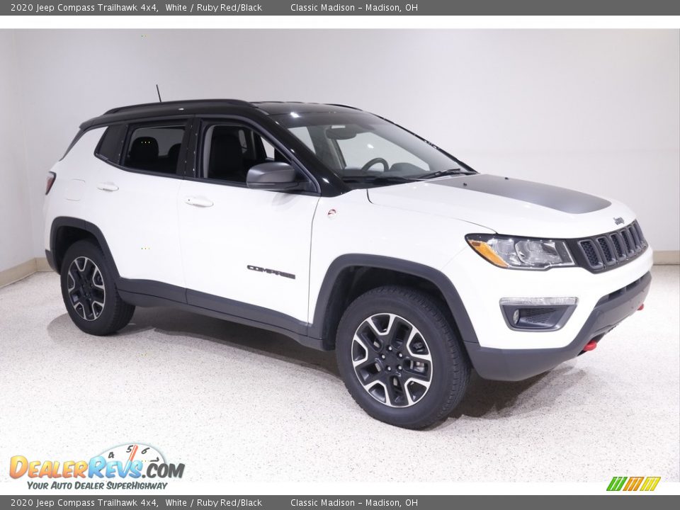 2020 Jeep Compass Trailhawk 4x4 White / Ruby Red/Black Photo #1