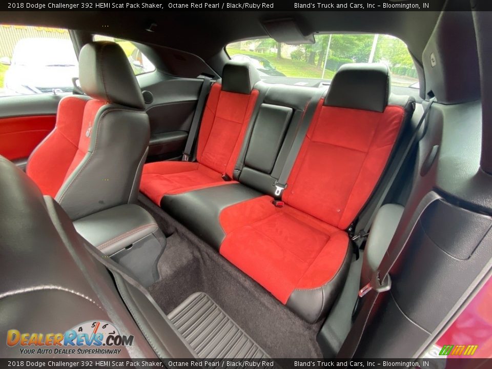 2018 Dodge Challenger 392 HEMI Scat Pack Shaker Octane Red Pearl / Black/Ruby Red Photo #36
