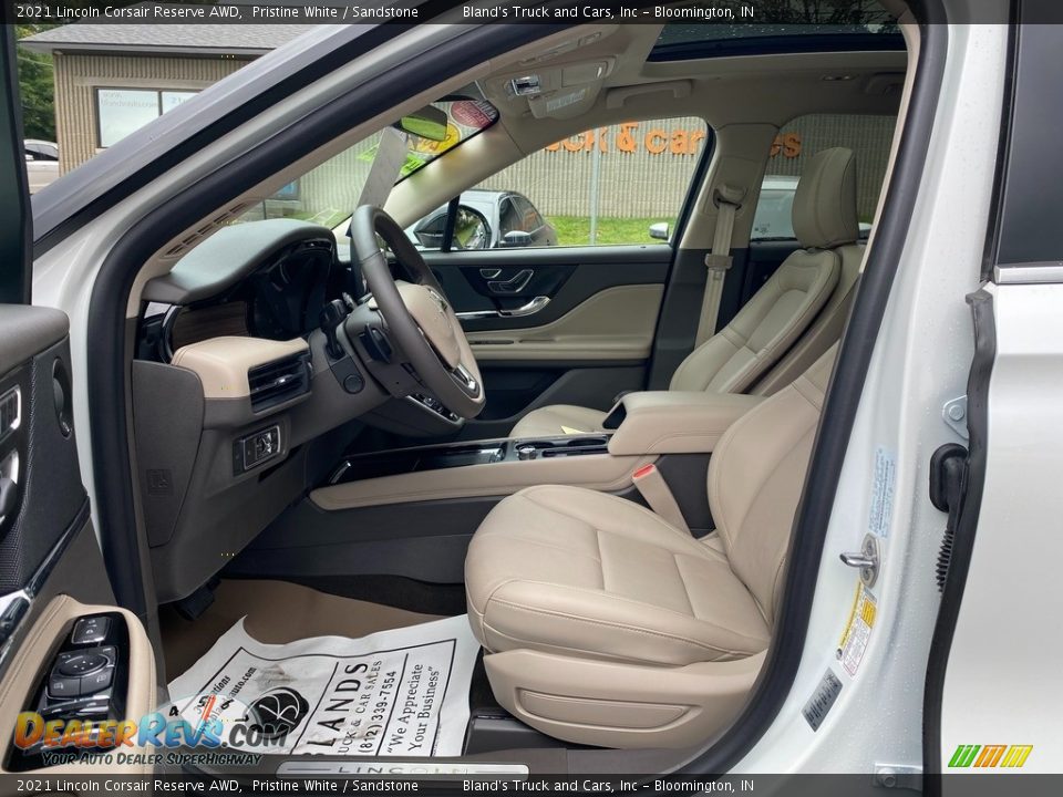 Front Seat of 2021 Lincoln Corsair Reserve AWD Photo #14