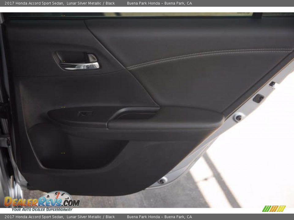 2017 Honda Accord Sport Sedan Lunar Silver Metallic / Black Photo #27