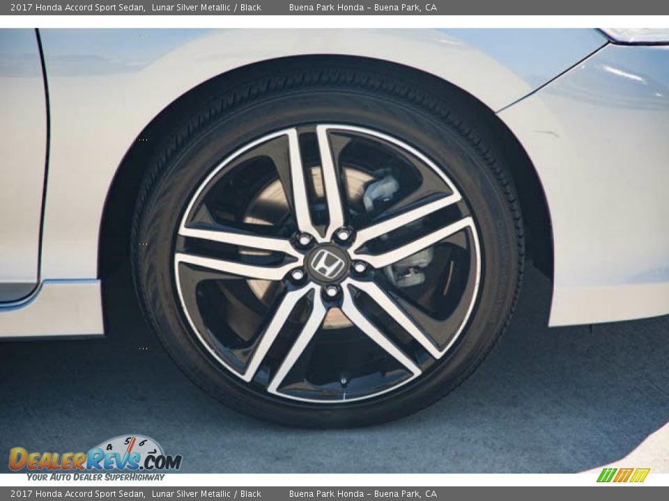 2017 Honda Accord Sport Sedan Lunar Silver Metallic / Black Photo #31