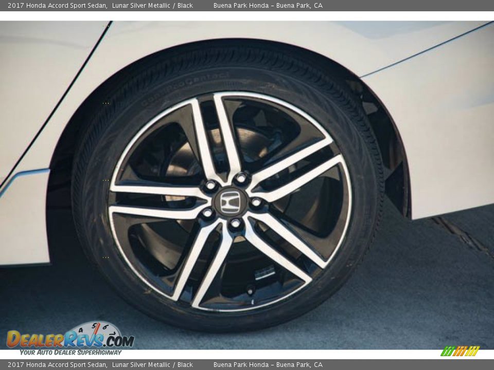 2017 Honda Accord Sport Sedan Lunar Silver Metallic / Black Photo #32
