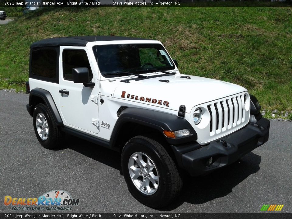 2021 Jeep Wrangler Islander 4x4 Bright White / Black Photo #4