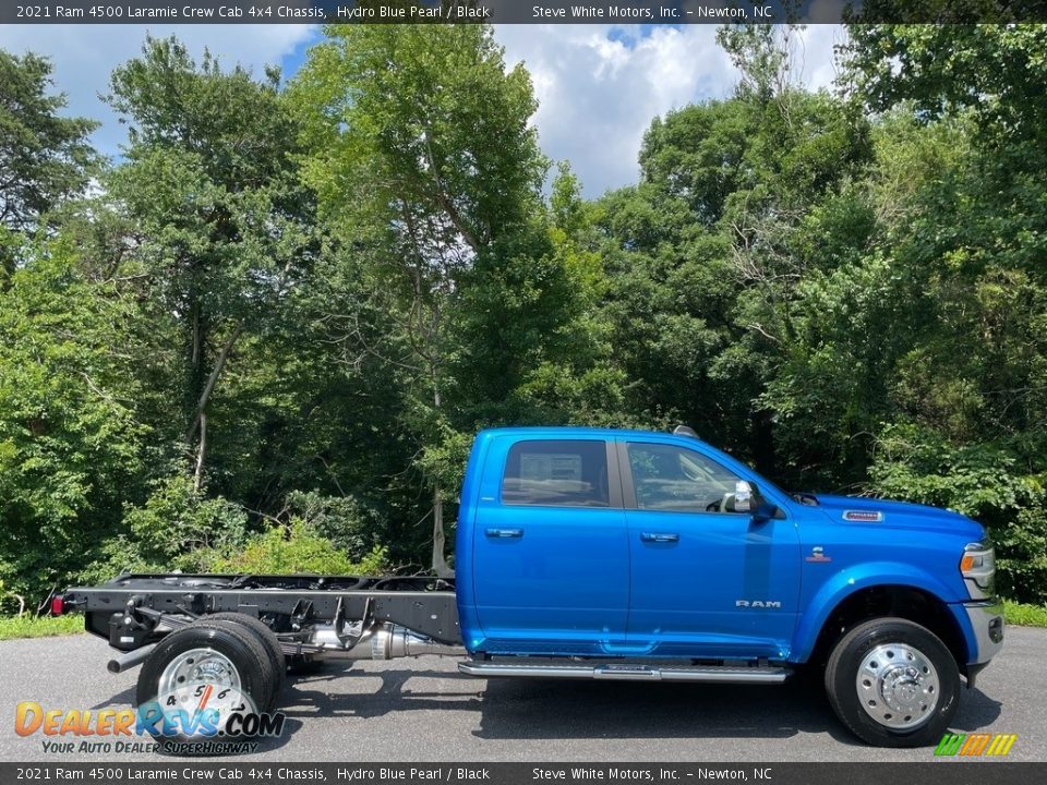 2021 Ram 4500 Laramie Crew Cab 4x4 Chassis Hydro Blue Pearl / Black Photo #5