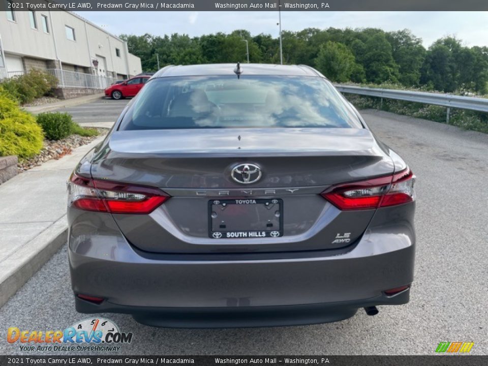 2021 Toyota Camry LE AWD Predawn Gray Mica / Macadamia Photo #9