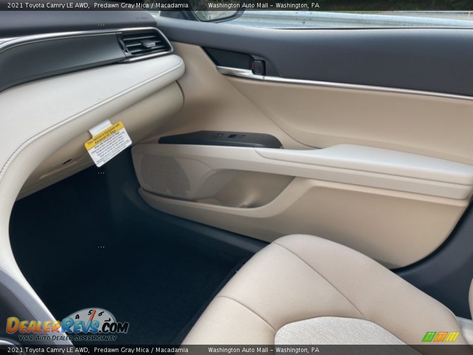 2021 Toyota Camry LE AWD Predawn Gray Mica / Macadamia Photo #16