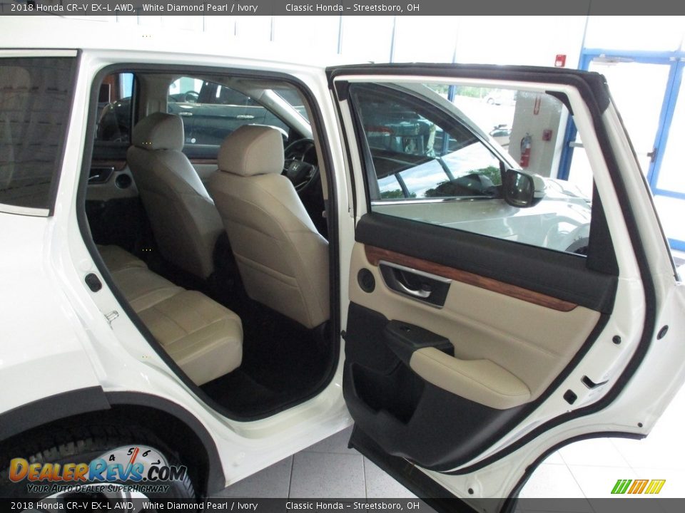 2018 Honda CR-V EX-L AWD White Diamond Pearl / Ivory Photo #23