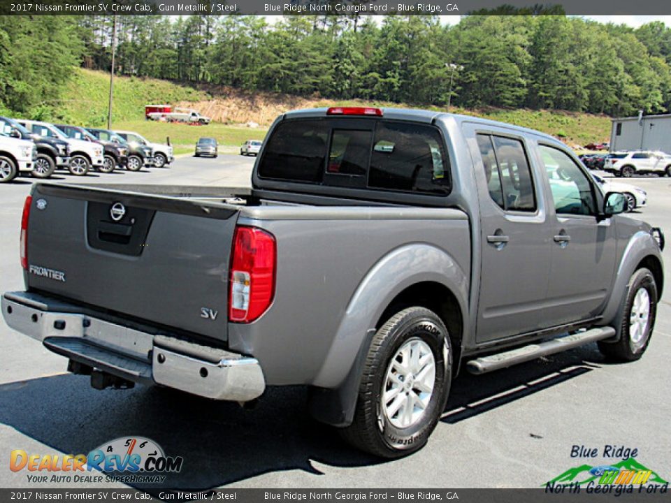 2017 Nissan Frontier SV Crew Cab Gun Metallic / Steel Photo #5