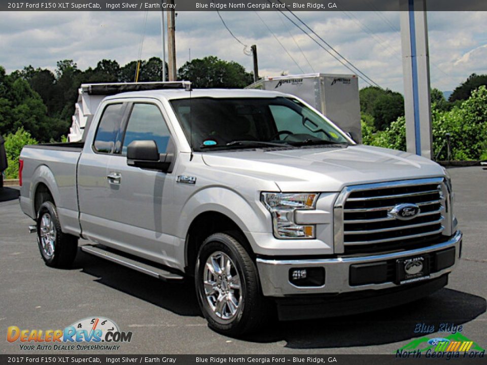 Front 3/4 View of 2017 Ford F150 XLT SuperCab Photo #7