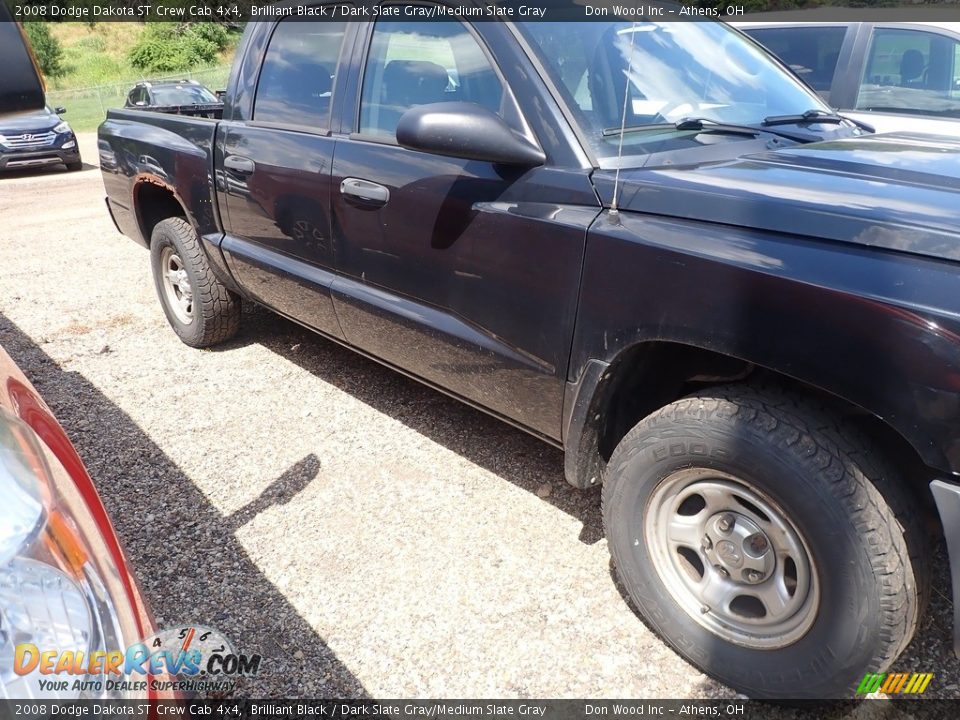 2008 Dodge Dakota ST Crew Cab 4x4 Brilliant Black / Dark Slate Gray/Medium Slate Gray Photo #2