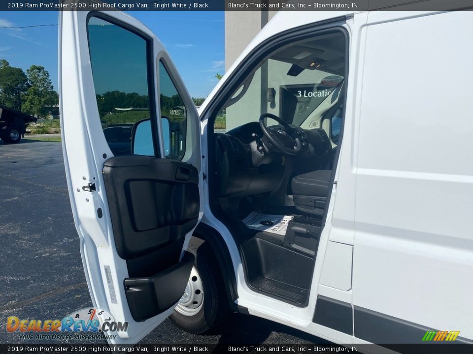 2019 Ram ProMaster 2500 High Roof Cargo Van Bright White / Black Photo #13