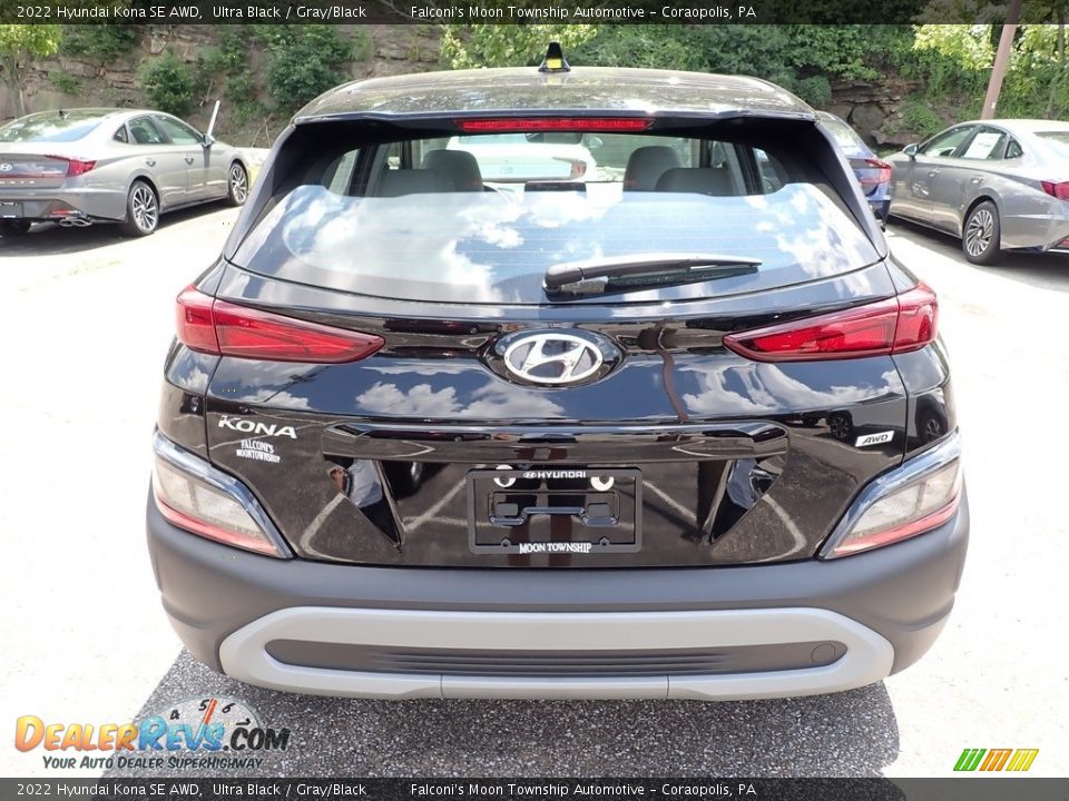 2022 Hyundai Kona SE AWD Ultra Black / Gray/Black Photo #8