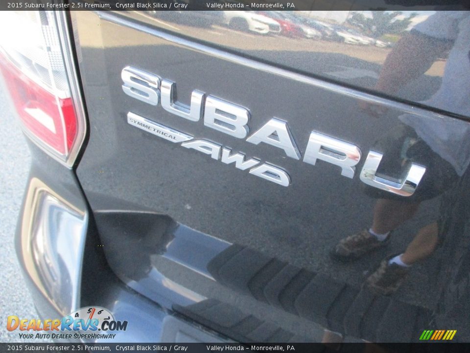 2015 Subaru Forester 2.5i Premium Crystal Black Silica / Gray Photo #5