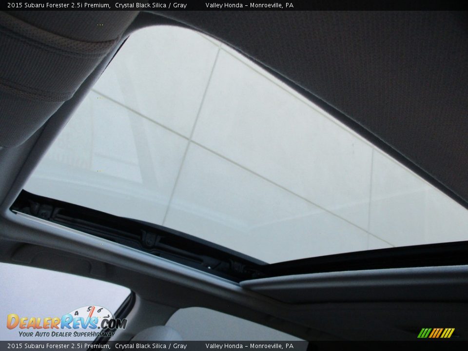 2015 Subaru Forester 2.5i Premium Crystal Black Silica / Gray Photo #11