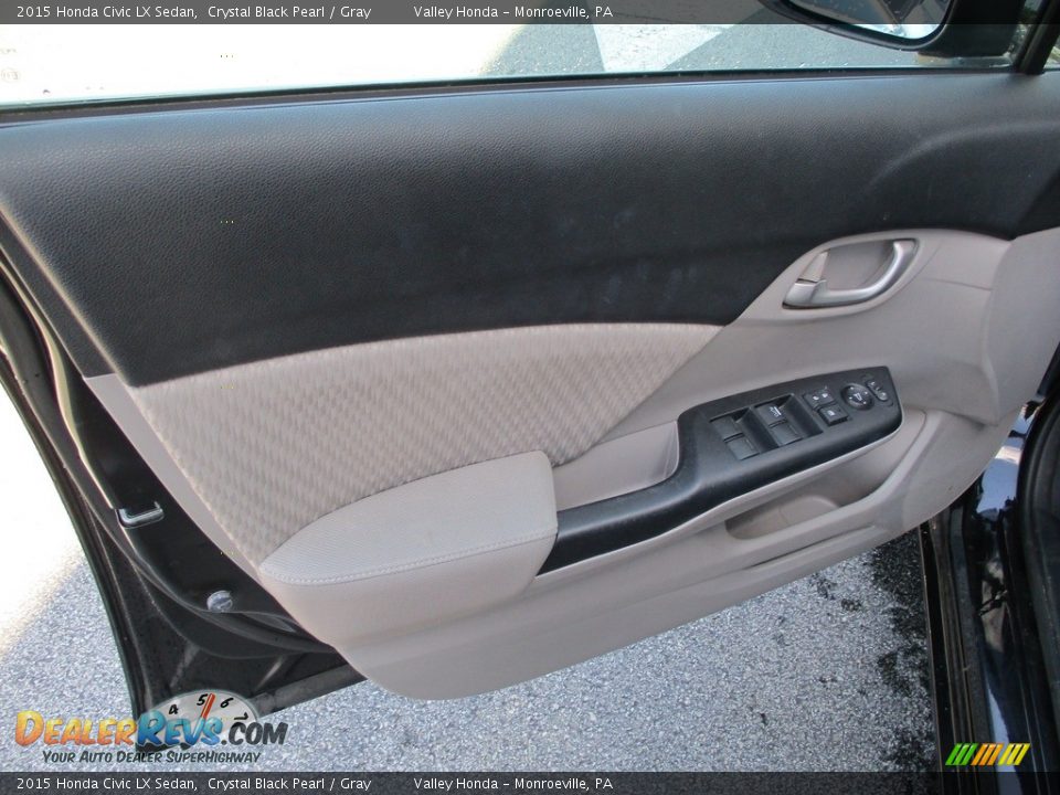 2015 Honda Civic LX Sedan Crystal Black Pearl / Gray Photo #9