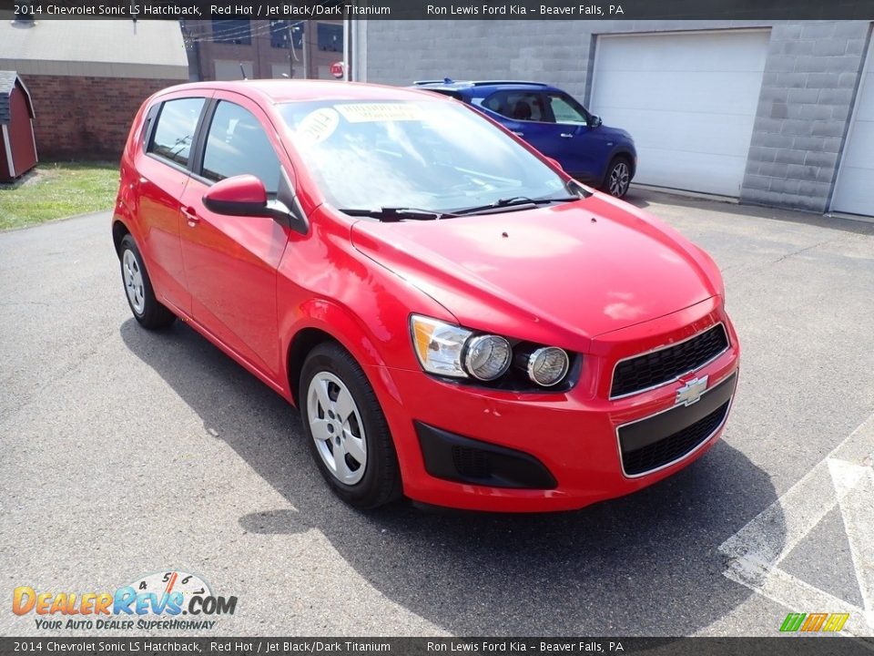 Front 3/4 View of 2014 Chevrolet Sonic LS Hatchback Photo #3