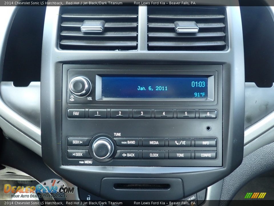 Controls of 2014 Chevrolet Sonic LS Hatchback Photo #17