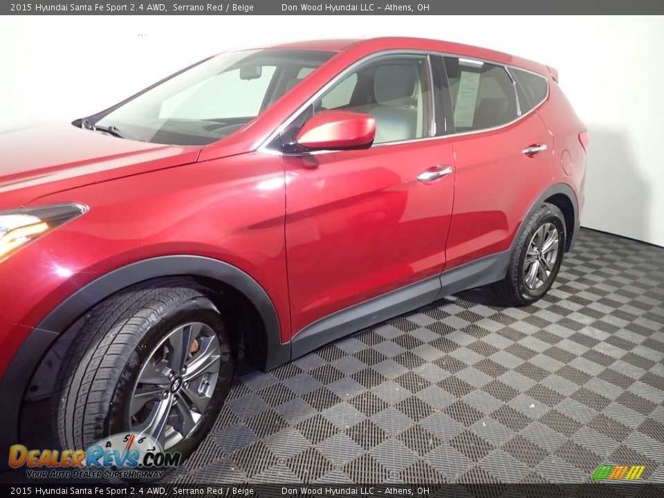 2015 Hyundai Santa Fe Sport 2.4 AWD Serrano Red / Beige Photo #10