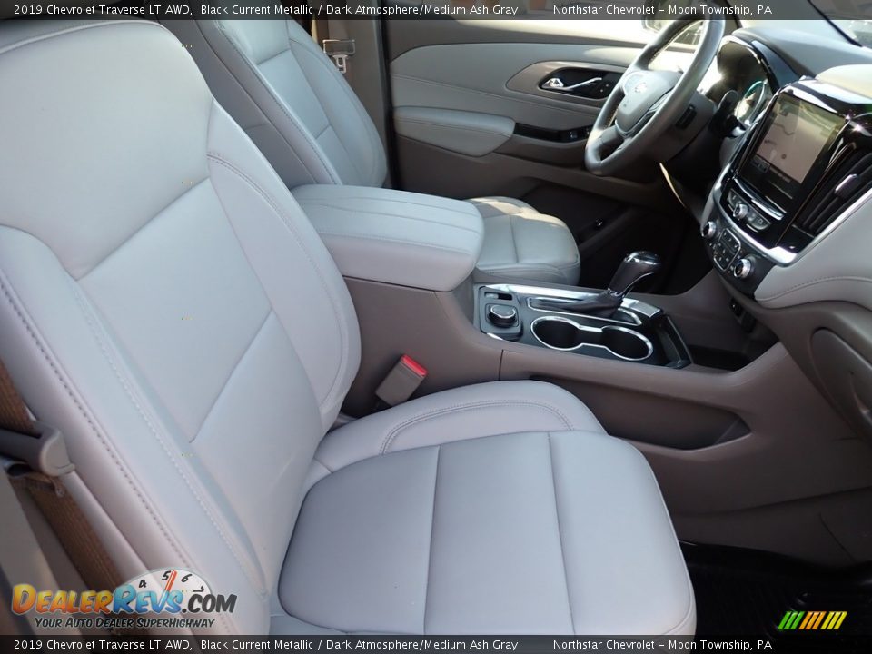 Front Seat of 2019 Chevrolet Traverse LT AWD Photo #15