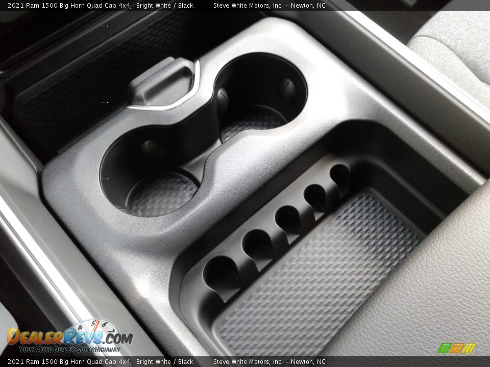 2021 Ram 1500 Big Horn Quad Cab 4x4 Bright White / Black Photo #29