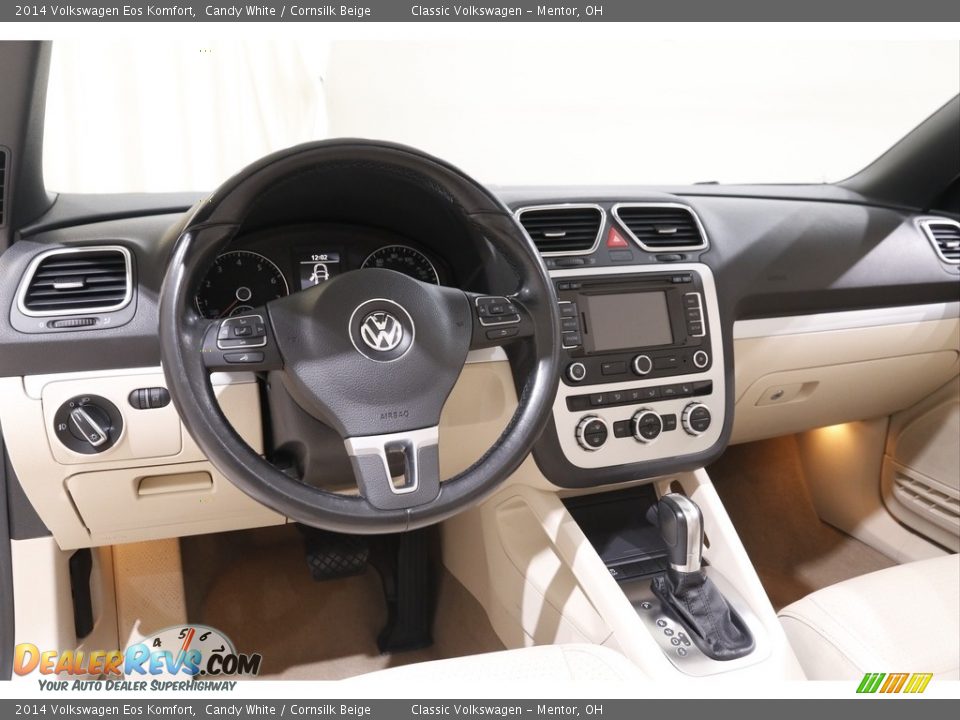 2014 Volkswagen Eos Komfort Candy White / Cornsilk Beige Photo #7