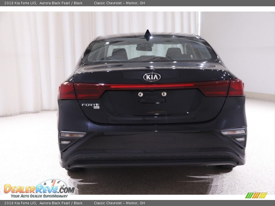 2019 Kia Forte LXS Aurora Black Pearl / Black Photo #17