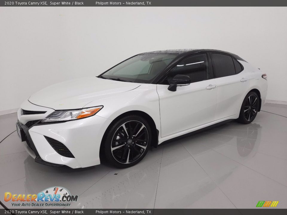 2020 Toyota Camry XSE Super White / Black Photo #3