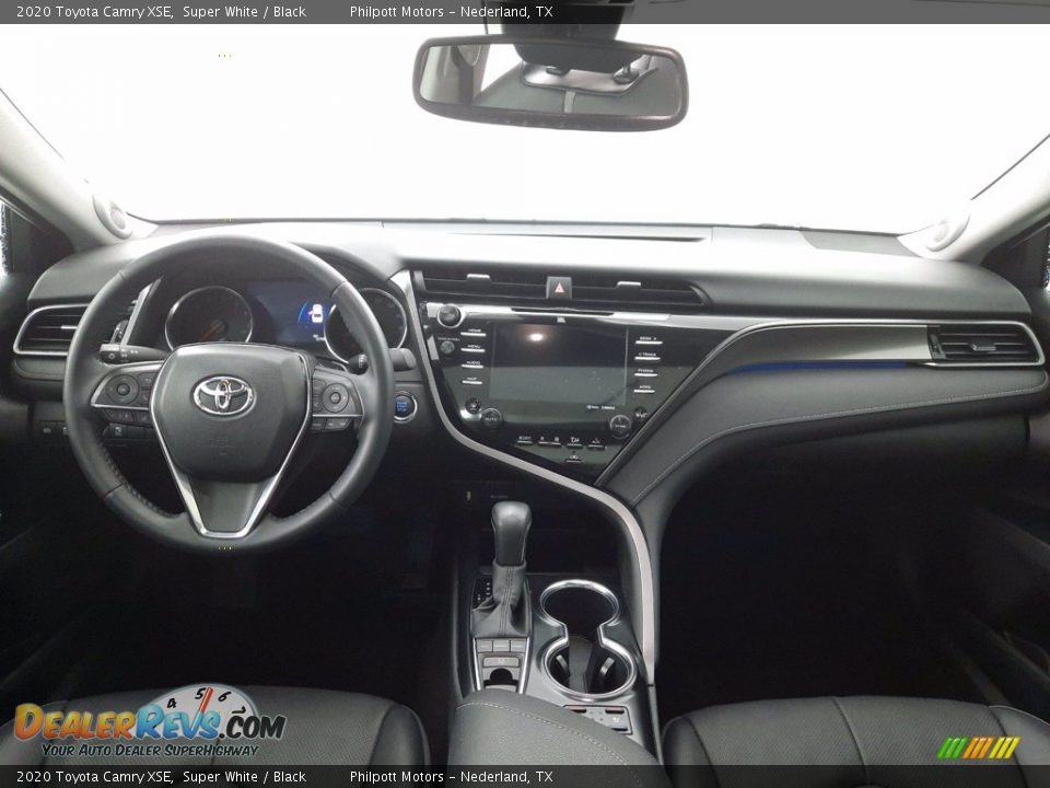 2020 Toyota Camry XSE Super White / Black Photo #20