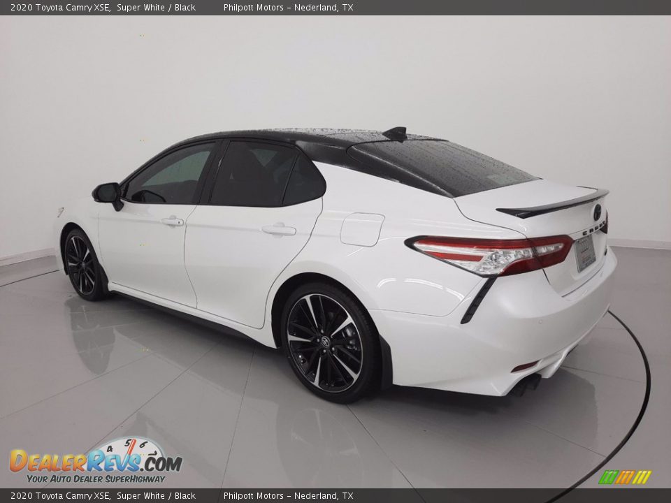 2020 Toyota Camry XSE Super White / Black Photo #24