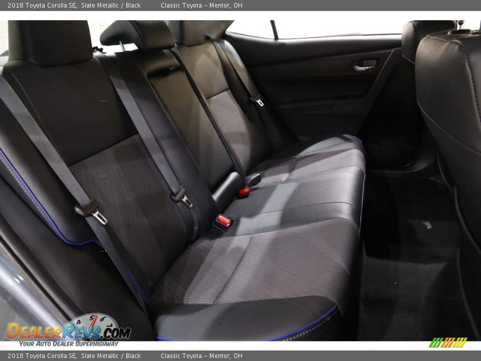 2018 Toyota Corolla SE Slate Metallic / Black Photo #14