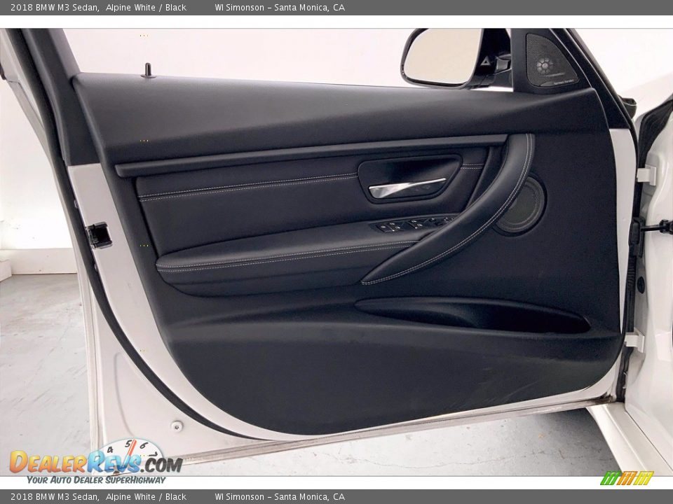Door Panel of 2018 BMW M3 Sedan Photo #26