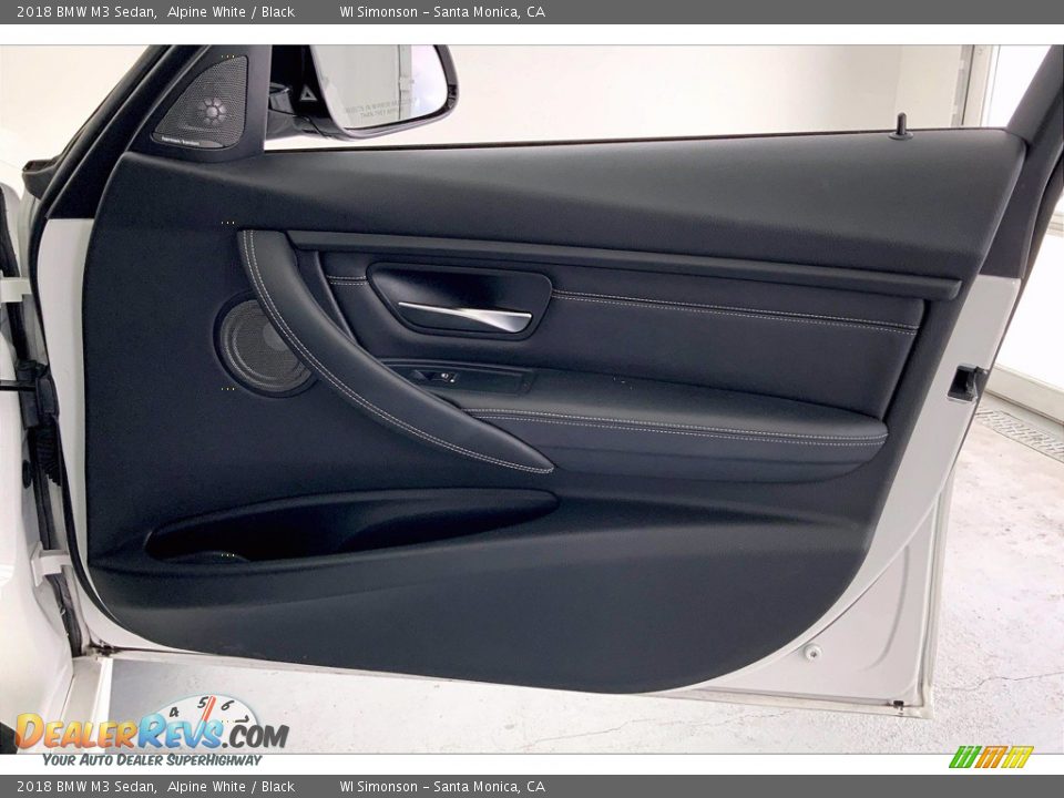 Door Panel of 2018 BMW M3 Sedan Photo #27