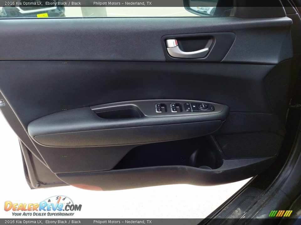 Door Panel of 2016 Kia Optima LX Photo #13