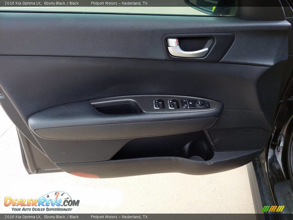 Door Panel of 2016 Kia Optima LX Photo #23