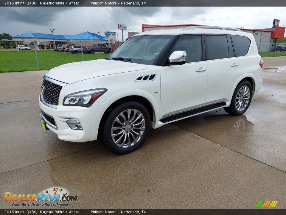 Front 3/4 View of 2016 Infiniti QX80  Photo #3