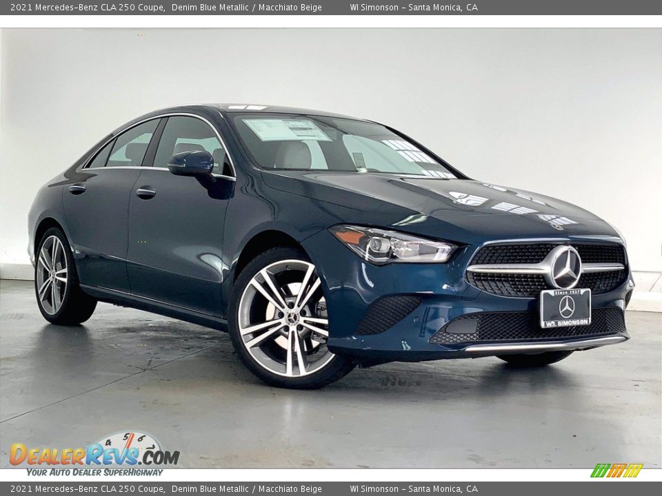 Front 3/4 View of 2021 Mercedes-Benz CLA 250 Coupe Photo #12