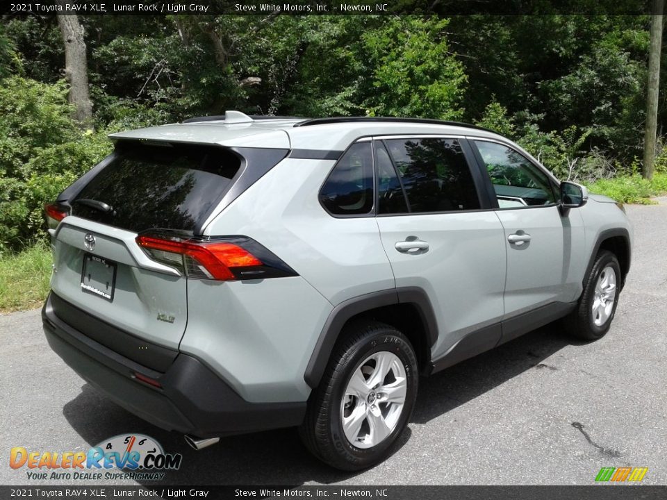 2021 Toyota RAV4 XLE Lunar Rock / Light Gray Photo #7