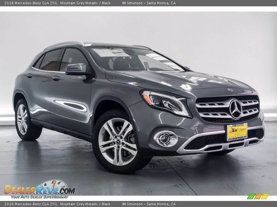 2018 Mercedes-Benz GLA 250 Mountain Grey Metallic / Black Photo #12