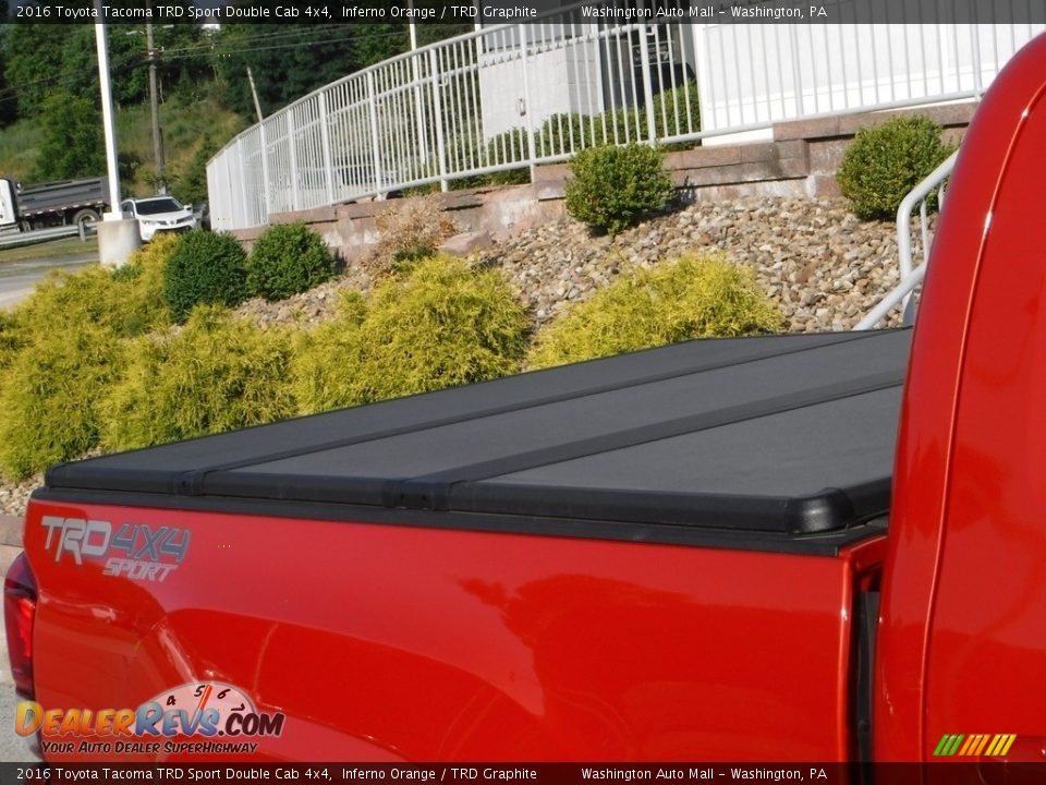 2016 Toyota Tacoma TRD Sport Double Cab 4x4 Inferno Orange / TRD Graphite Photo #12
