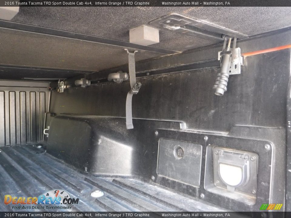 2016 Toyota Tacoma TRD Sport Double Cab 4x4 Inferno Orange / TRD Graphite Photo #20