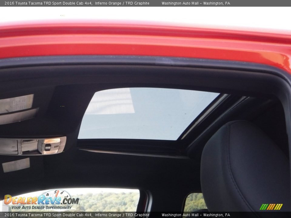 2016 Toyota Tacoma TRD Sport Double Cab 4x4 Inferno Orange / TRD Graphite Photo #22